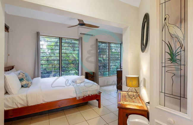 Zen Serene Seascape Family Pool BBQ Markets - Foto 31