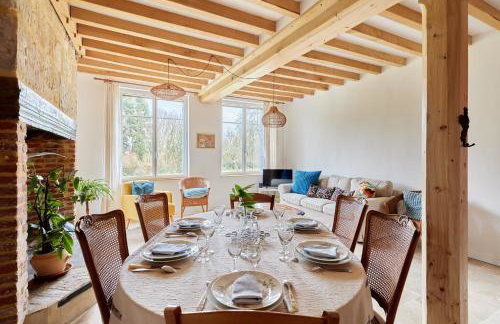 La Tourelle de Saint Michel de Livet - Parking - Foto 4