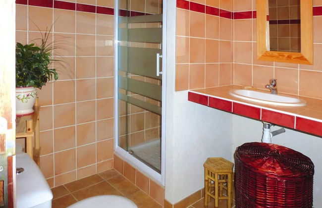 Private Garden House in Redortiers - Foto 18