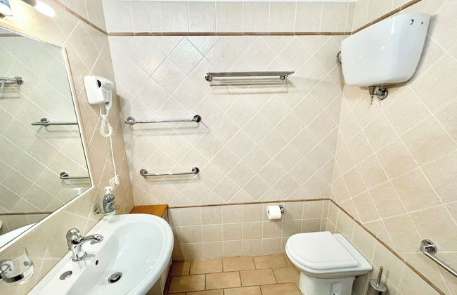 Fab Villa With Fenced Pool, Huge Grounds, Mediation Park, Child Activity Park - Foto 41