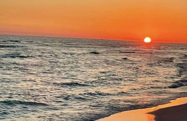 Destin Holiday Beach Resort - Foto 1