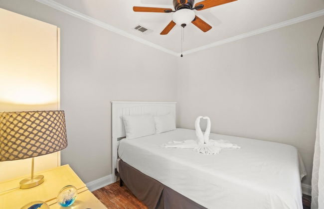 7904 Surf Dr #7 - Photo 3