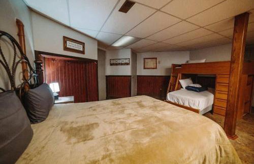 Majestic Home in Hocking wPool Jacuzzi Basketball - Foto 62