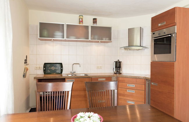 Classy Holiday Home in Deutschneudorf near Glockenwanderweg - Foto 11