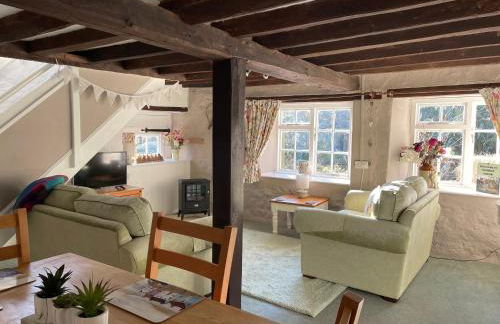 Chiddy Nook Cottage - Photo 5