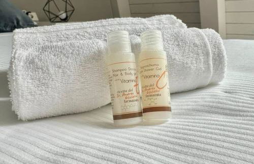 Penthouse with Patio & 2 Baths, 10 Min to Duomo - Foto 18