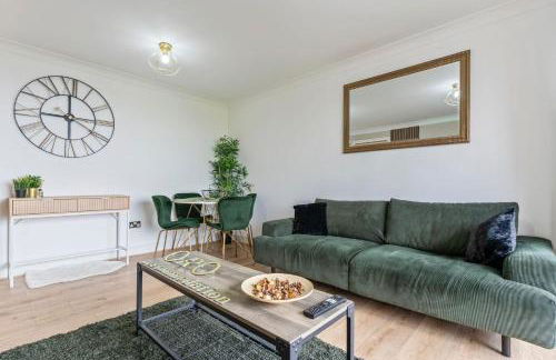 Central Birmingham 2 Bed with Balcony and City Views - Foto 1