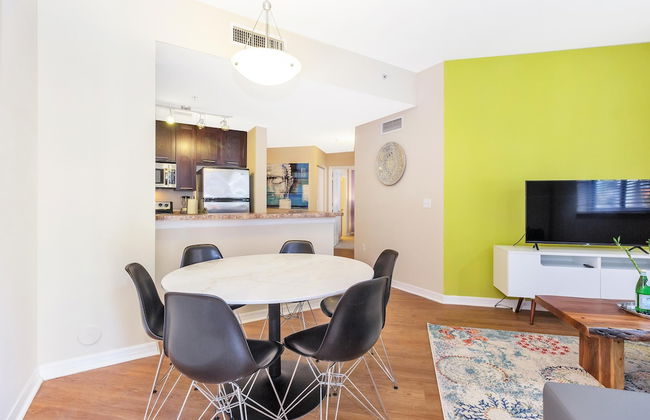 Dharma Home Suites South Miami at Red Road Commons - Foto 26