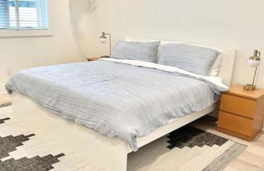 Collins Avenue 26 - Photo 16