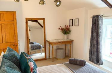 Penthouse Retreat - 2 bed flat, sleeps 4 - Brampton Town Centre, Hadrians Wall - Foto 11