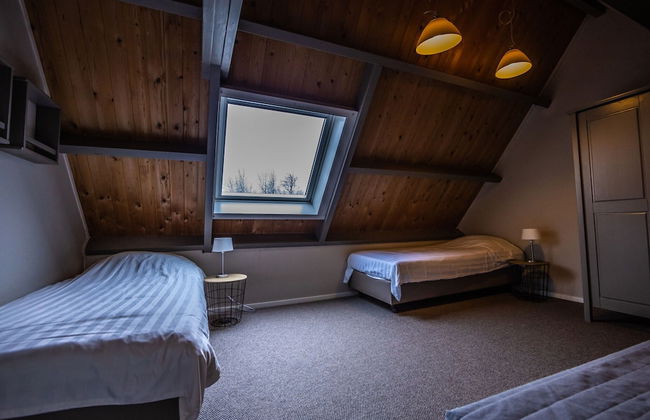 Cozy Holiday Home in Vrouwenpolder Close to the Beach - Photo 3