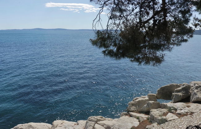 Beachfront Apartment With Balcony and Parking - Foto 12