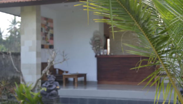 The Cory Villa - Photo 3, Borne des arrivées/des départs