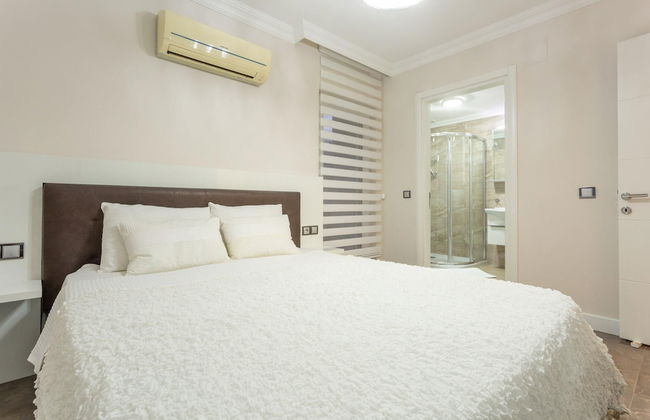 Villa Ozcelik Large Private Pool A C Wifi Car Not Required Eco-friendly - 2833 - Foto 19