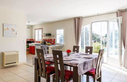 Belle villa provençale piscine terrain - Photo 10