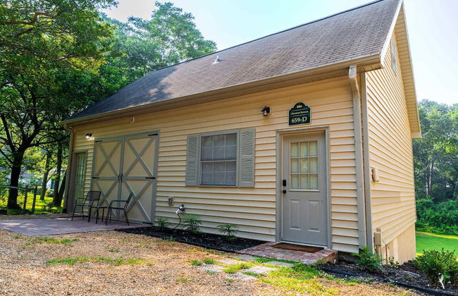 Peaceful Modern Historic Norcross Home - Foto 2