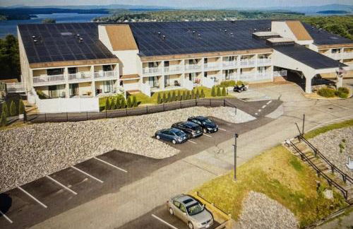 Cedar Lodge Condo with Private Balcony & Full Kitchen - Foto 6