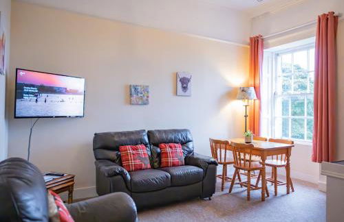 East Wing Apartment in Elgin - Foto 29