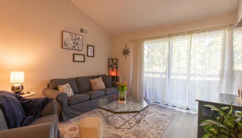 Huge Oceanside Private 2BR Apartment-Pool-Gym-Spa - Foto 2