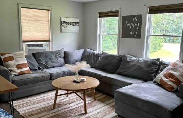 Modern Chic Home in Windham - Foto 13