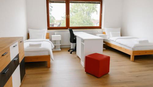 Gemeinschaftsunterkunft Doppelzimmer für max 10P I 2 Bäder I Küche I einzeln oder komplett buchbar - Foto 4