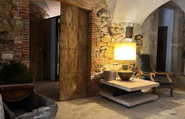 CASA RURAL DE ENSUEÑO EN CANTALLOPS CON 9 HABITACIONES DOBLES CON BAÑOS PRIVADOS Y PISCINA DE 20M x 2,70M - Foto 47