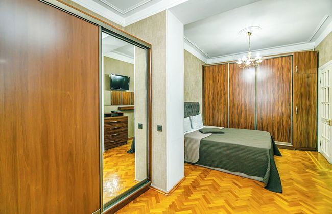 Luxury Apartment with Flame Tower View - Foto 4