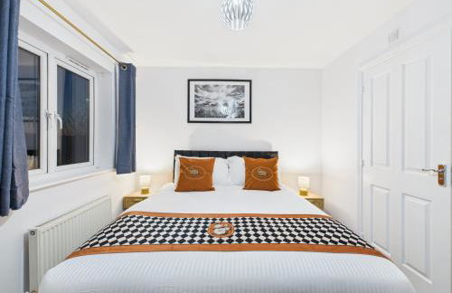 Desert Orchid by Signature Stays - Racecourse - Parking - 5-Bed - Photo 29