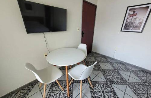 Apartamento a uma quadra do mar - Bairro Itapuã - Foto 8