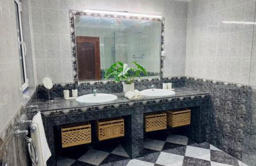 Island View Retreat - Photo 5