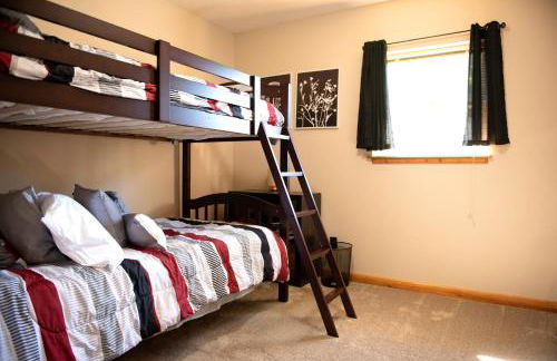 Biker Hiker friendly 3 bedroom by Strouds Run State Park - Foto 5