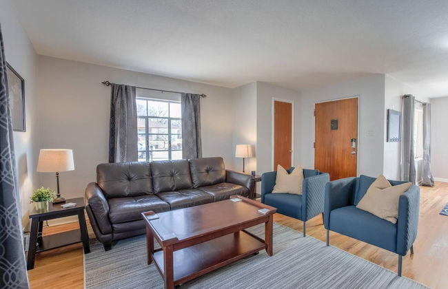 4 Bedroom Mountain View with Firepit & Ping Pong - Foto 1