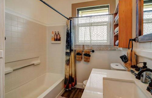 NEW Paddler's Inn- 3BR Hilo Downtown - Foto 32