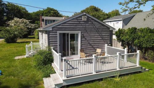 Charming 2 Bedroom Green Hill Beach Cottage - Foto 1, Garden view