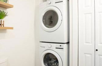 POOL Fenced Yard Shuffleboard Court - Foto 19