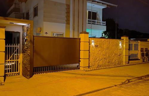 Iririu 01 · Ap térreo a 2 km - Hospital Regional Hans Dieter - Photo 59