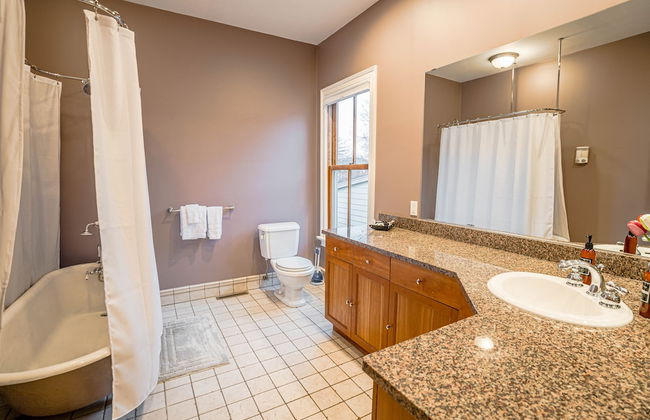 The Irvine - Foto 21