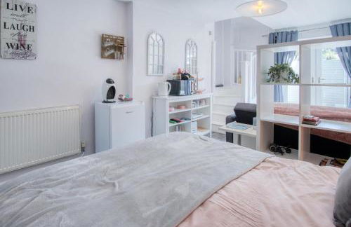 Portway Nook - 1 Bedroom Studio - Bishopston - Foto 7