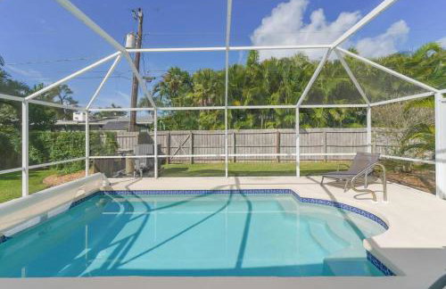 Heated Pool Home - Perfect Location - Walk to Beach, Restaurants and More! - Foto 2