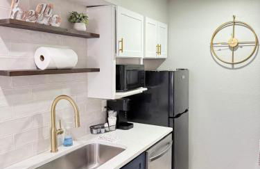 NEW Central Buckhead Apt Atlanta Gem - Foto 15