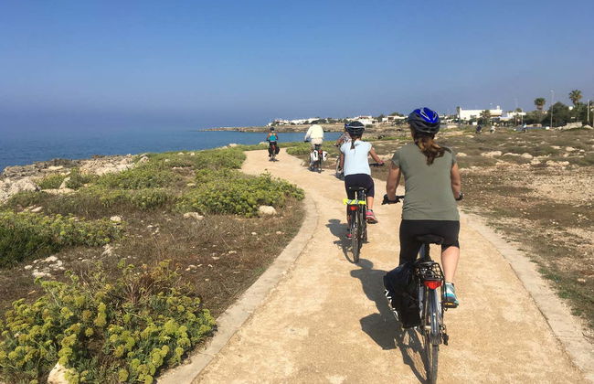 Tour del Capo di Leuca in bici - Foto 1