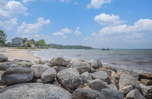 Gorgeous Grand Traverse Bay Beach Front Condo - Foto 30