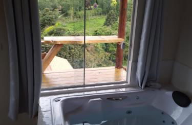 Chalé Som do Riacho e Chalé Riacho Sereno, com Hidromassagem e Lareira á 20 minutos de Gonçalves-MG - Photo 48