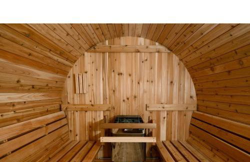 Sedona Uptown Gem!Large yard w grass and shade trees! Views!! NEW! BARREL SAUNA!!! Close to trails, walk to Uptown Sedona, restaurants and shopping - Foto 34