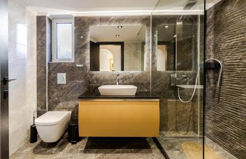 Vivian's Luxury Suite - Photo 18