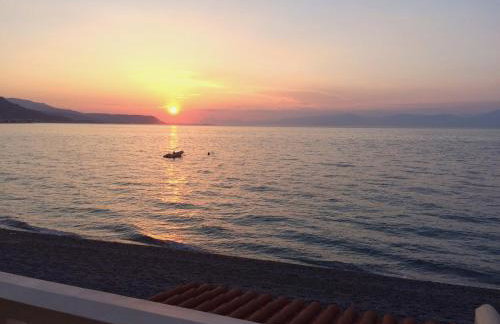 Traditional Maisonette House on the sea shore - Foto 3