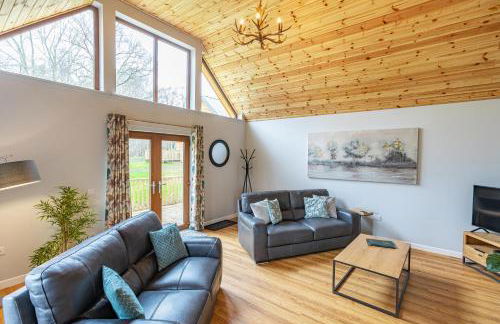 Thistle Lodge 18 with Hot Tub - Foto 3