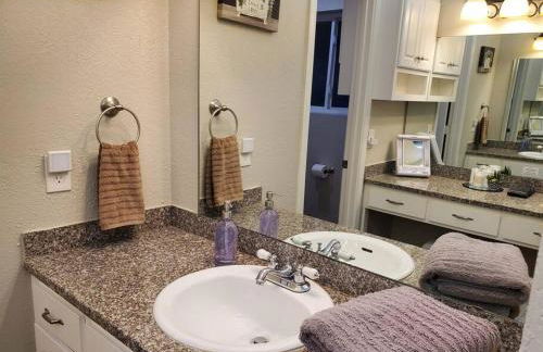 Tranquil Mesa Retreat - Foto 38