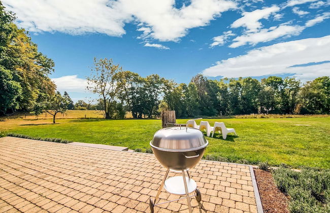 Luxurious Villa With Pool and Sauna, and Very Suitable for Culinary Workshops - Photo 1