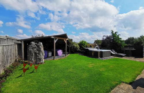 Pheasants Retreat with Hot Tub and Fire Pit - Foto 5